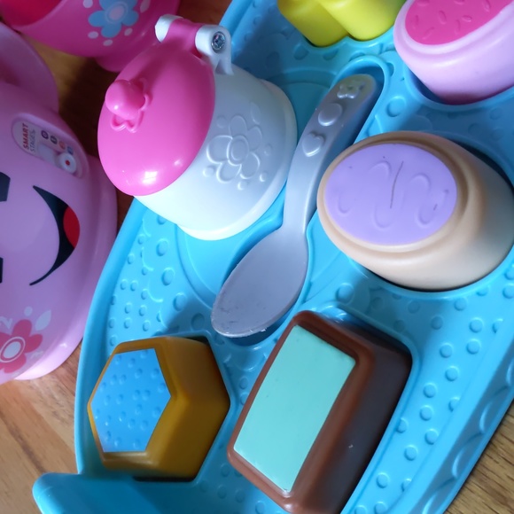 🧩 Fisher Price Laugh & Learn - Sweet Manners Tea Set - Picture 4 of 15